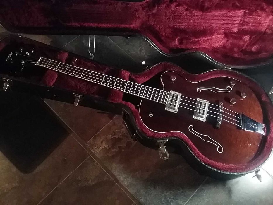 Baixo Gretsch G6119B  Hollowbody Walnut Japonesa  FAZER OFERTA