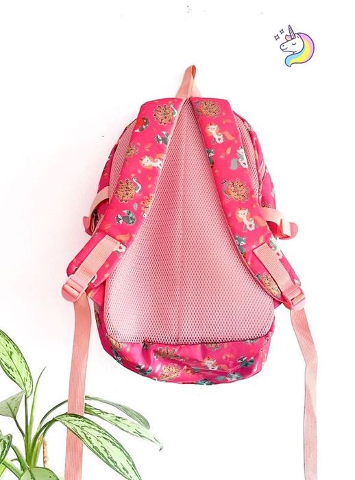 Mochila grande  com Unicornio - nova