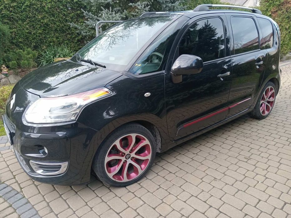 Продаю  свою красуню