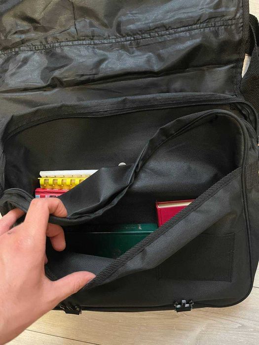 Сумка для ноутбуку, документів