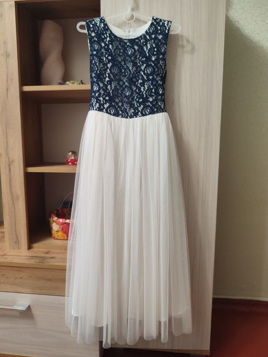 Плаття для дівчинки .136/146