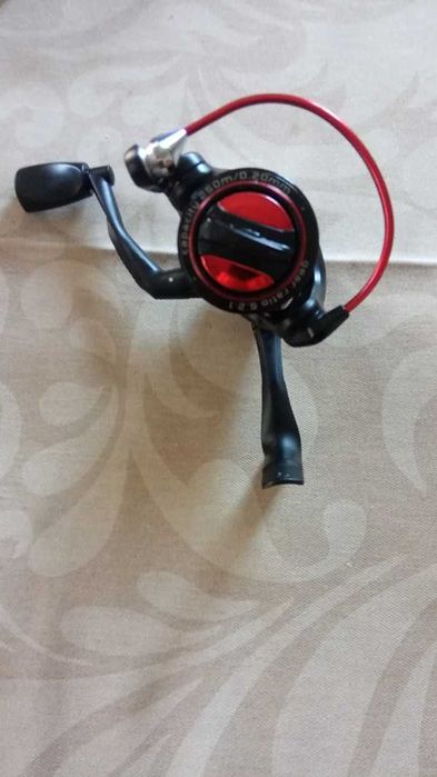 Carreto pesca Quantum Cito Spin 2000