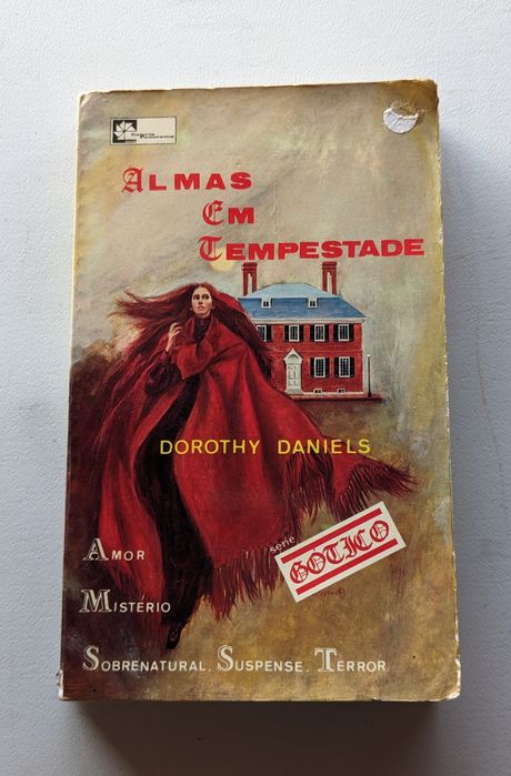 Livros de bolso a 1€.