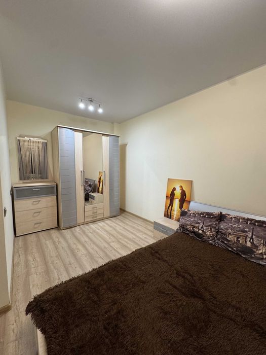 Однокомнтная квартира с ремонтом ЖК Розенталь-Радужный