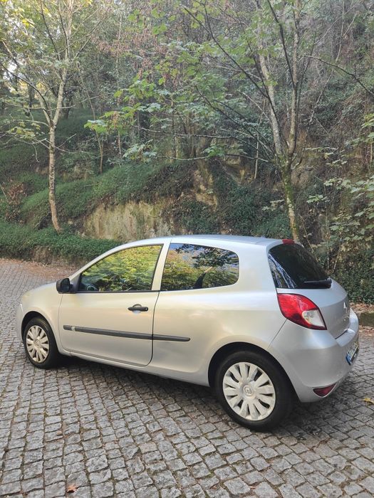 Renault Clio 1.5 dci 70cv comercial Ano 2011