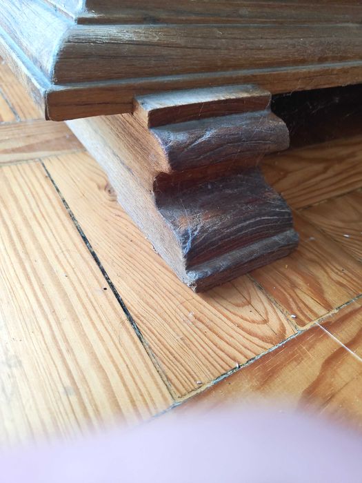 Comoda em madeira maciça - estilo rústico/tradicional