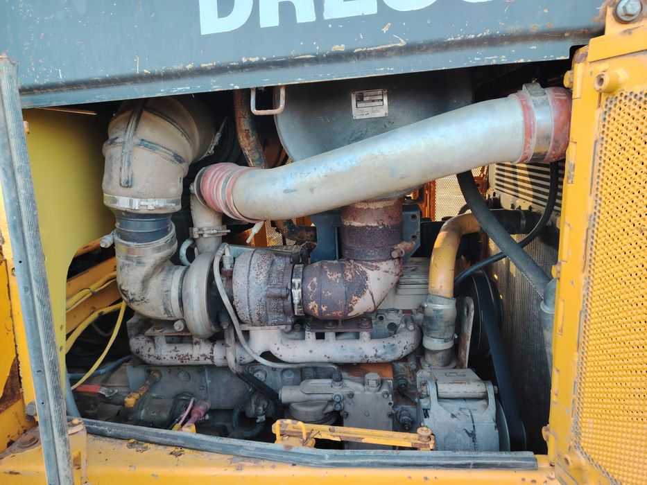 Продам бульдозер 28тон DRESSTA TD-20М 2016р