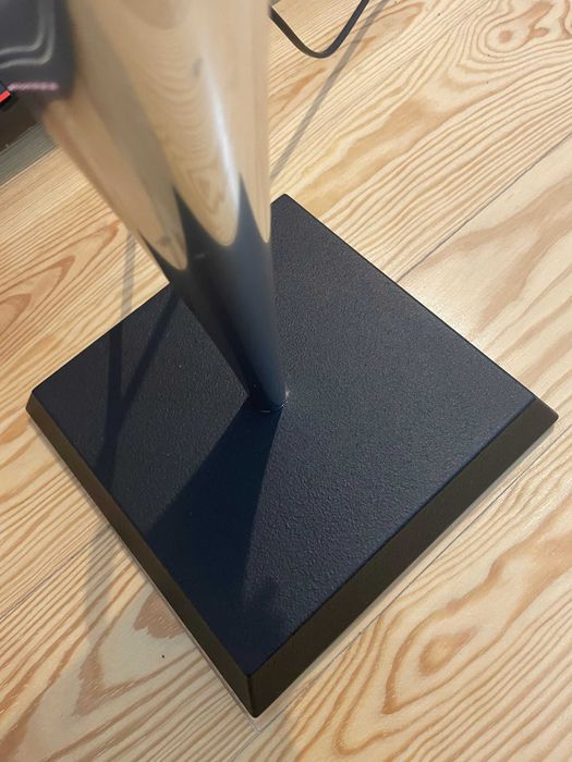 Bang & Olufsen BeoLab 18 – Par – Stands + Caixas Originais