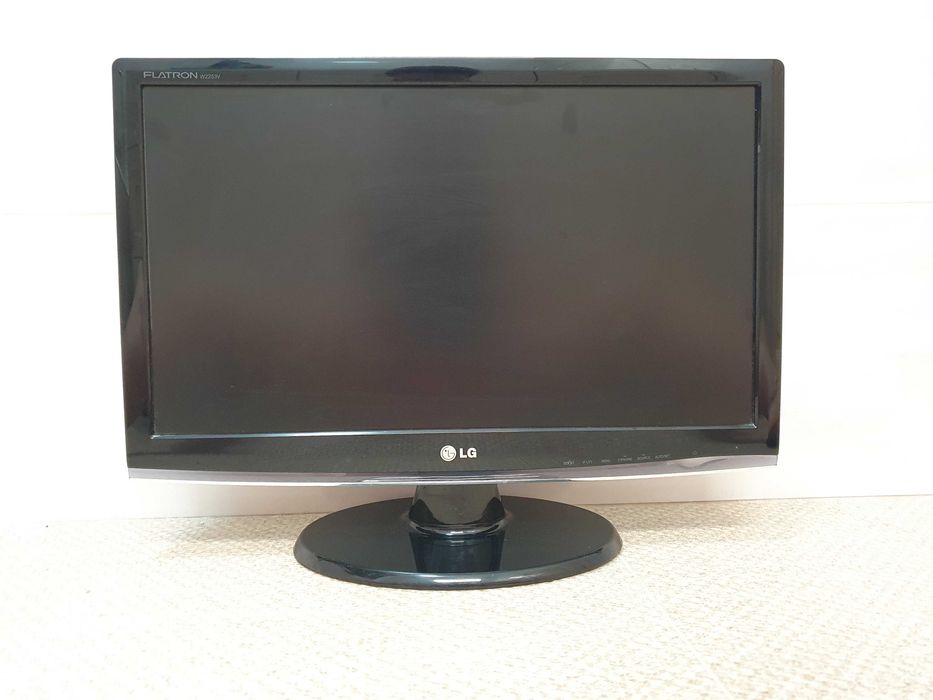 Монітор LG W2253V, діагональ 22, чорний