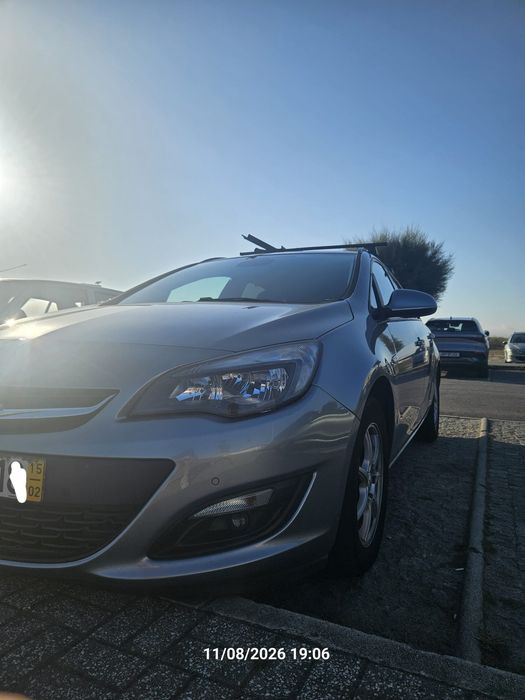 Opel Astra Sports Tourer 1.6 CDTI (2015) - Apenas 120.000 km