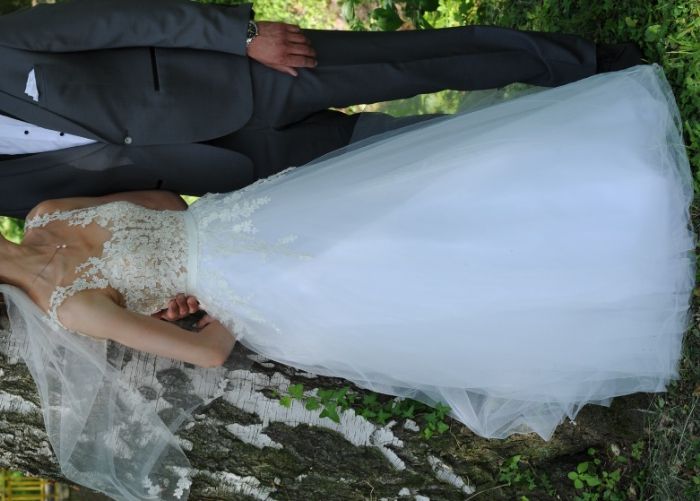 Suknia ślubna +2 welony