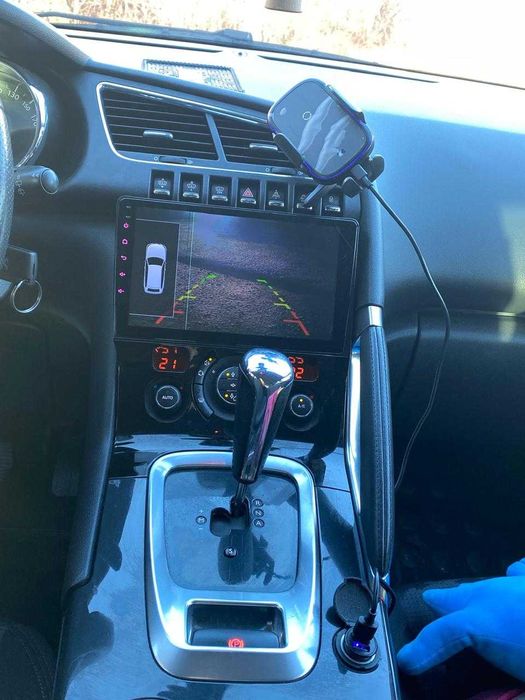 Продаю власне автомобіль Peugeot 3008    2009