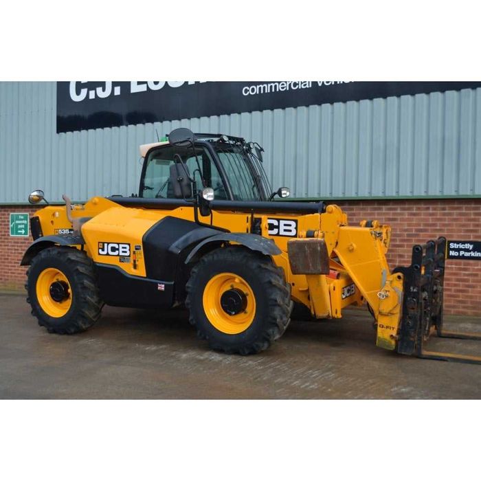 Wypożyczalnia koparki, ładowarki teleskopowe ,koparko ładowarki itd