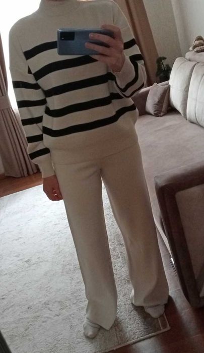 Трикотажний костюм.