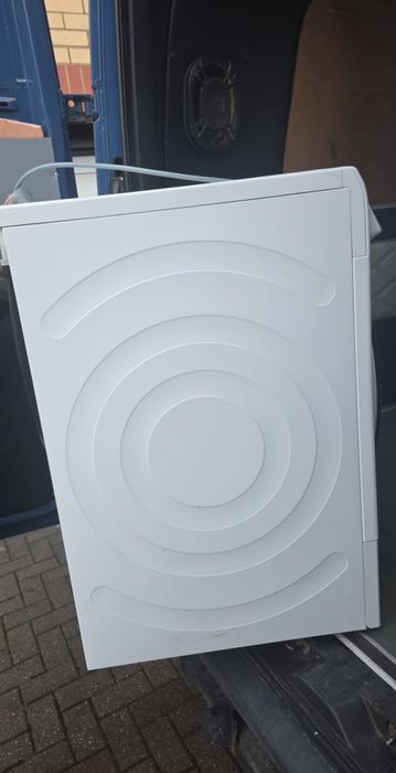 Сушарка для білизни BOSH Series 6Сушарка для білизни BOSH Series 6