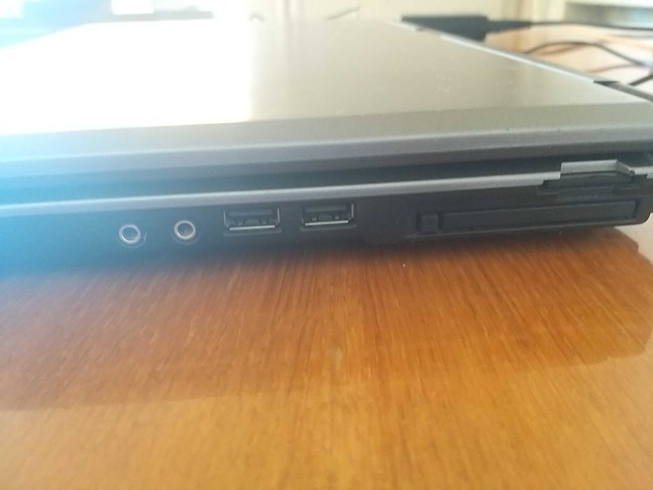 Ноутбук ASUS X51L