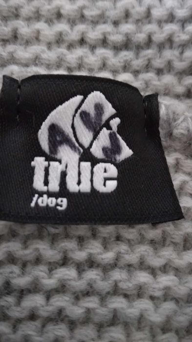 Wełniane ponczo z golfem kolor beżowy