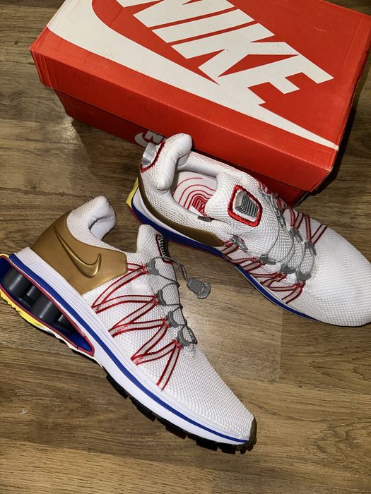 Nike shox gravity 218 best sale