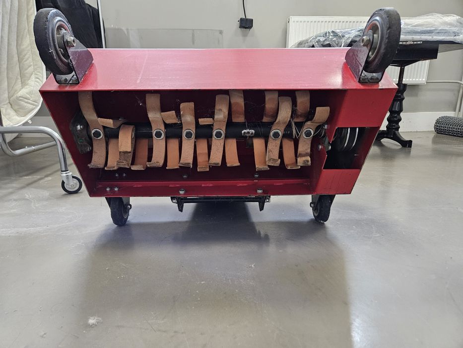 Trzepaczka do dywanów mechaniczna MTD 650