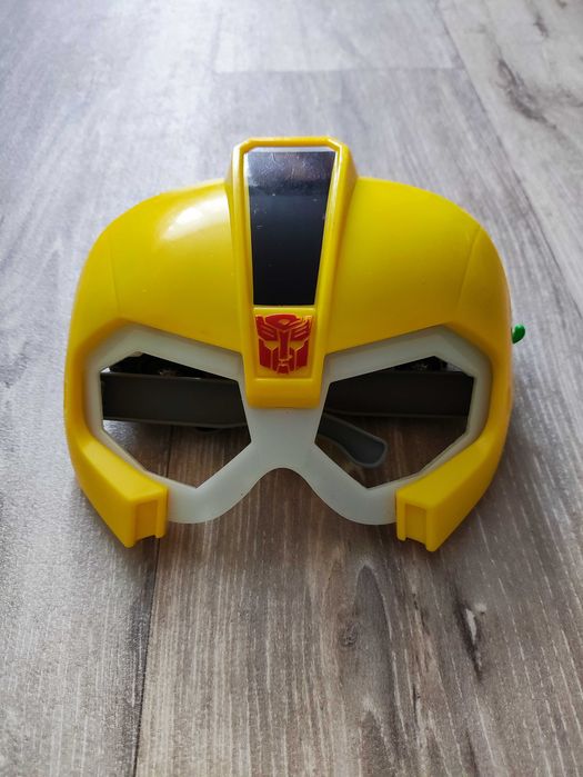 Карнавальна маска