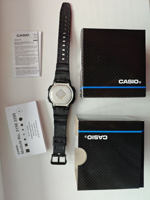 Чоловічий годинник Casio AE-1000W-1BVEF