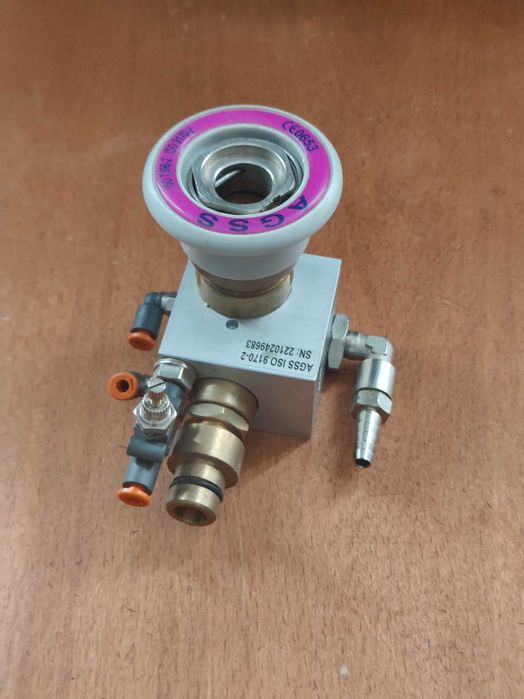 tomada ega behringer venturi