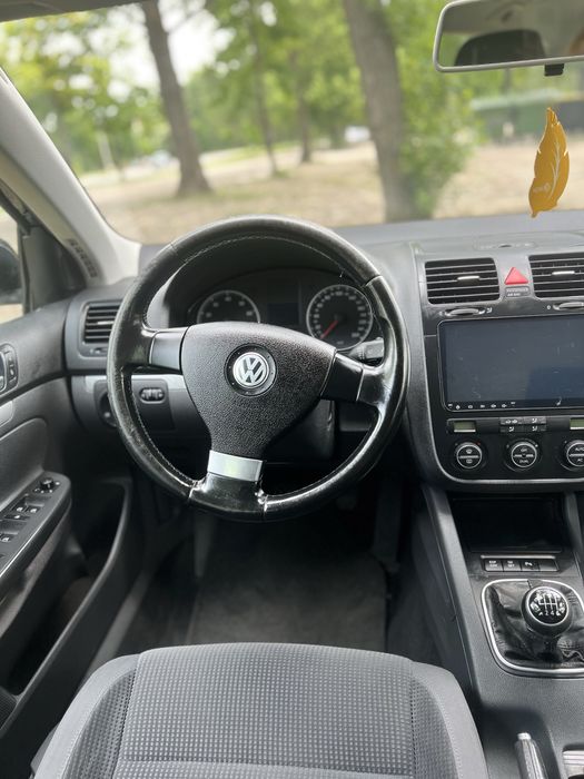 Продам Volkswagen Golf 5 універсал