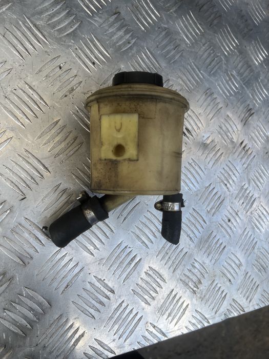 Бачок гидроусилителя Ниссан террано 2 nissan terrano