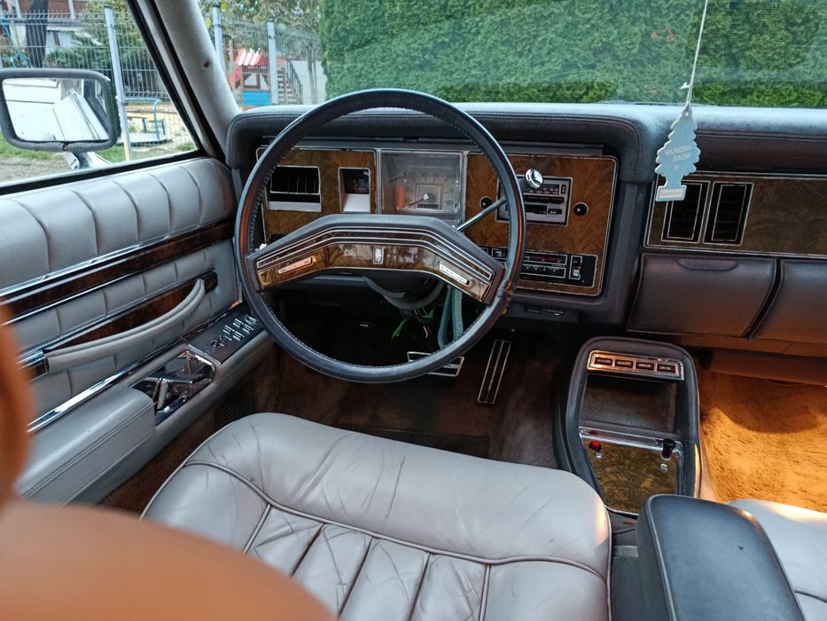 Lincoln Versailles 1979 4.9 V8 Unikat