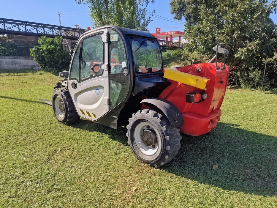 Telescópico Manitou mt 625
