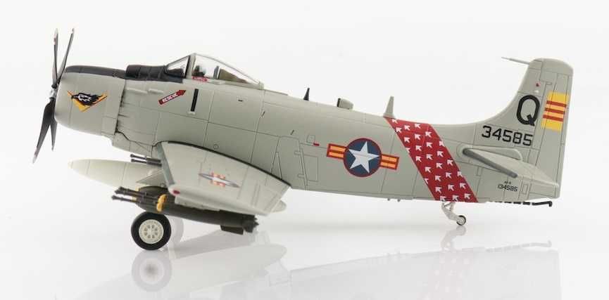 Douglas A-1H Skyraider, 134585, 1st FS, VNAF, 1963 - HM1/72