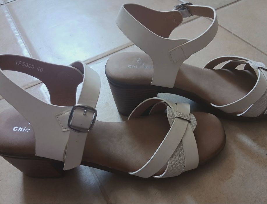 Sapatos para mulher