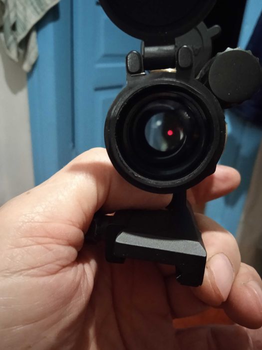 Оптичний приціл Aimpoint коліматорний