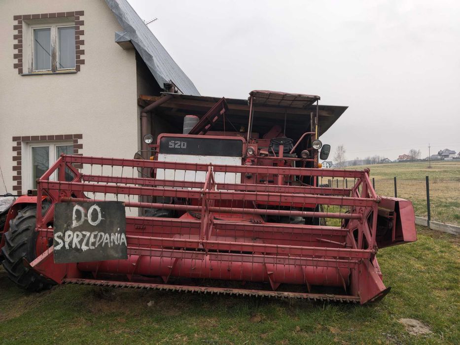 Kombajn Massey Ferguson 520