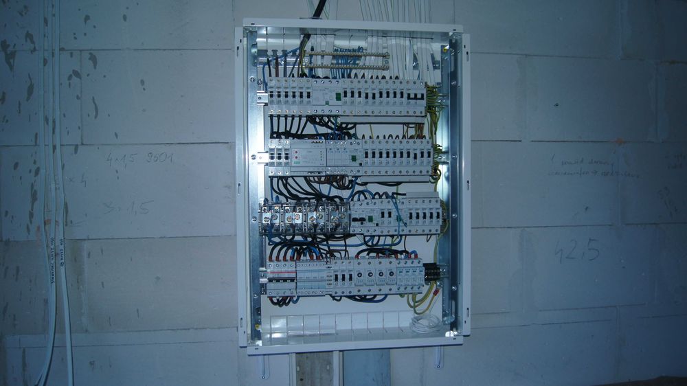 Dobry Elektryk Brwinów 24h
