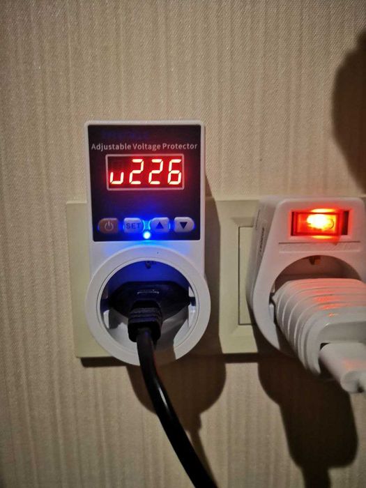 РЕЛЕ НАПРЯЖЕНИЯ И КОНТРОЛЯ ТОКА 16A 220V Реле захисту напруги