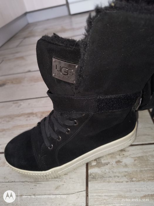 Зимові кеди, черевики UGG, б.у, 37р, устілка 23,5-24.