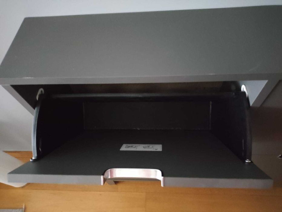 Sapateira moderna cinza – bom estado