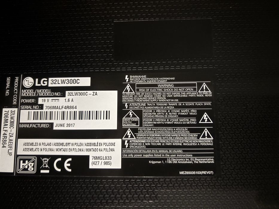 TV LG 32” modelo 32LW300C-ZA