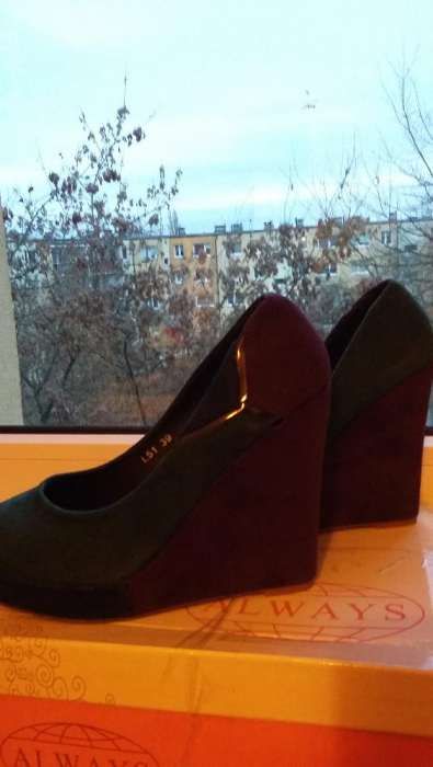 Buty koturny 39 tylko przymierzone 3 kolory