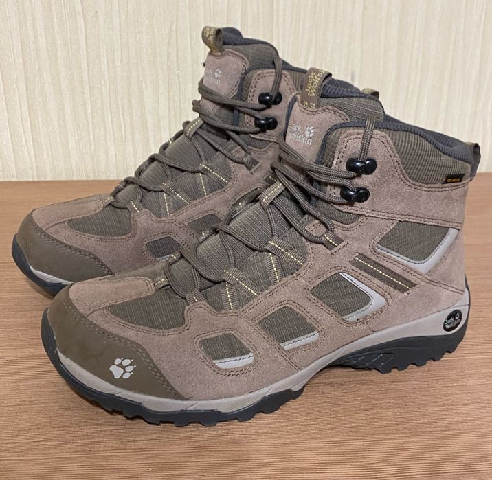 Ботинки трекинговые бренда Jack Wolfskin