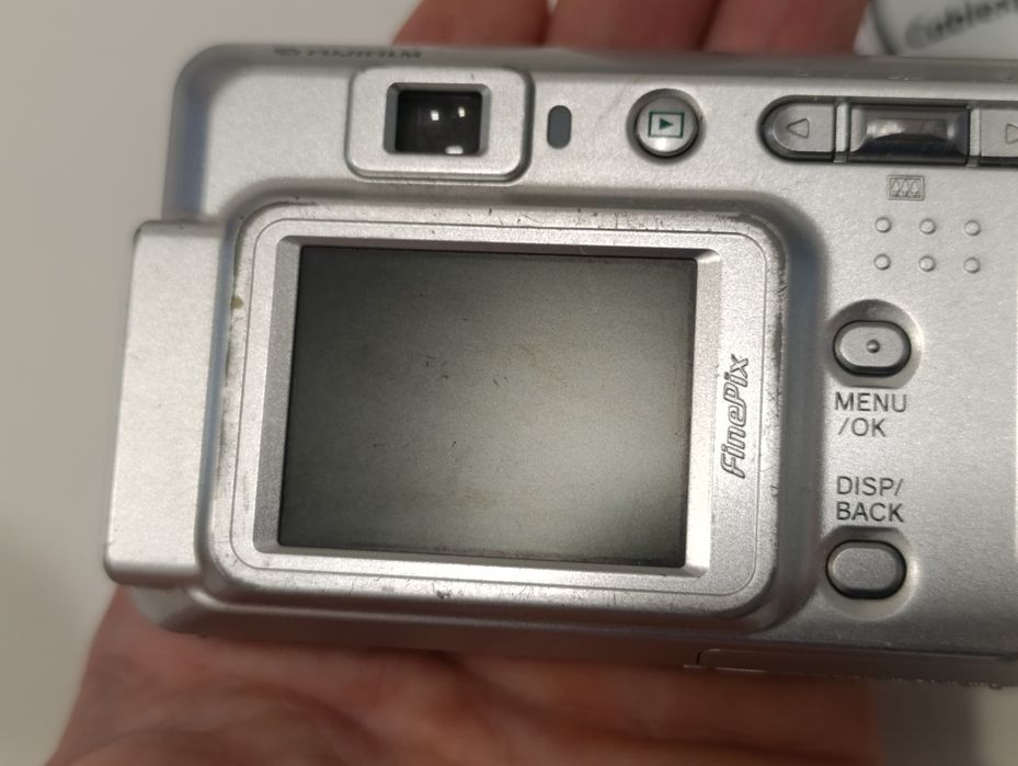 Aparat cyfrowy FujiFilm A500 5mp WIZJER baterie vintage y2k  SUPER CCD