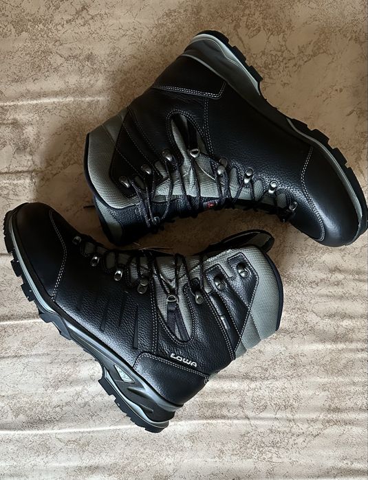 Тактичні зимові черевики LOWA YUKON ICE II GTX® BLACK