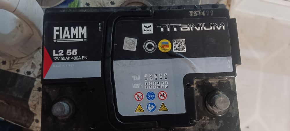 Продам акумулятор TITANIUM