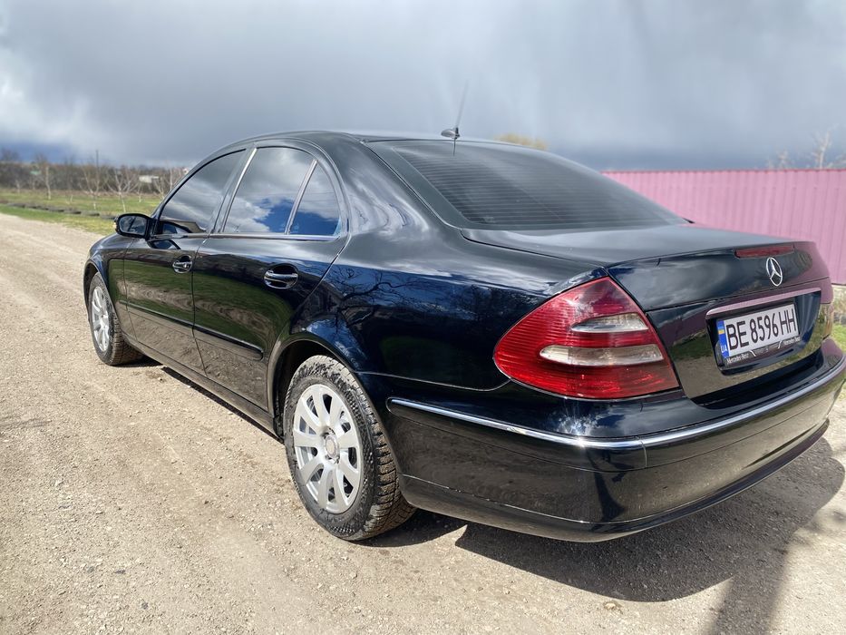 Mercedes E211 2.2 cdti в гарному стані