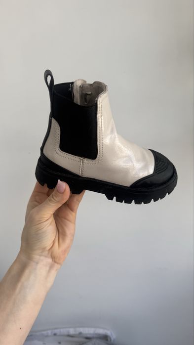 Дитячі ботинки Zara