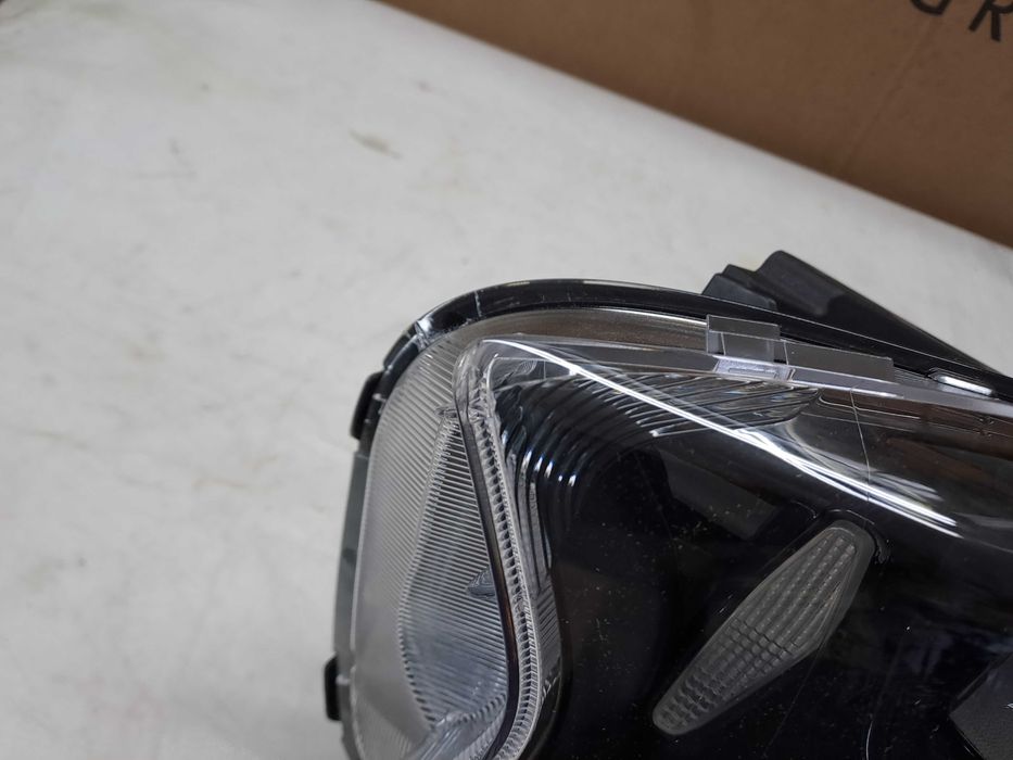 Reflektor Lampa Kia XCeed nowa oryginał
