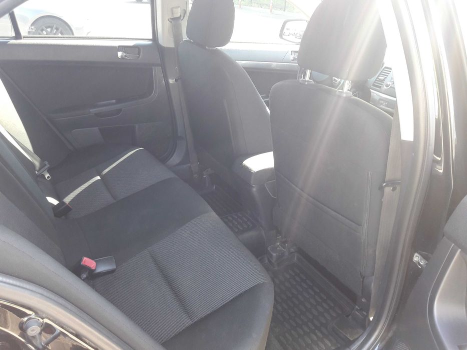 Авто Mitsubishi Lancer 10 2009 X 2.0i CVT (150 к.с.) в гарному стані