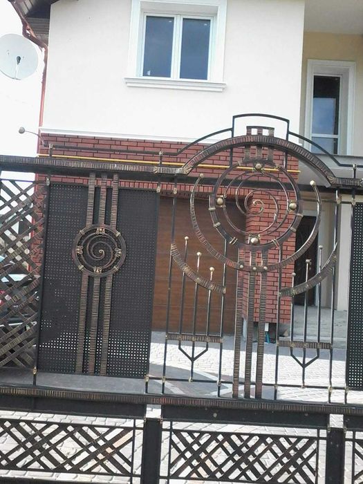 Будинок котеджне містечку Сонячна Поляна Запитів Старий Яричів 15км