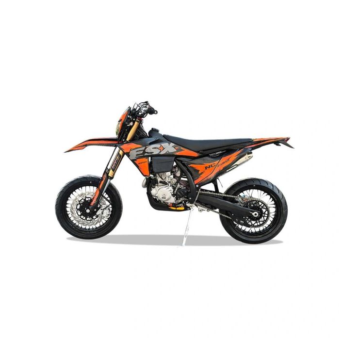 Мотоцикл ESX NC250 SM